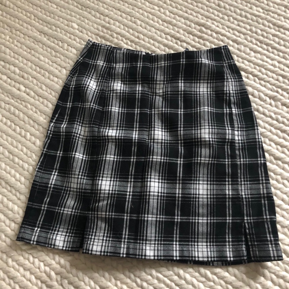 Brandy Melville Plaid Skirt